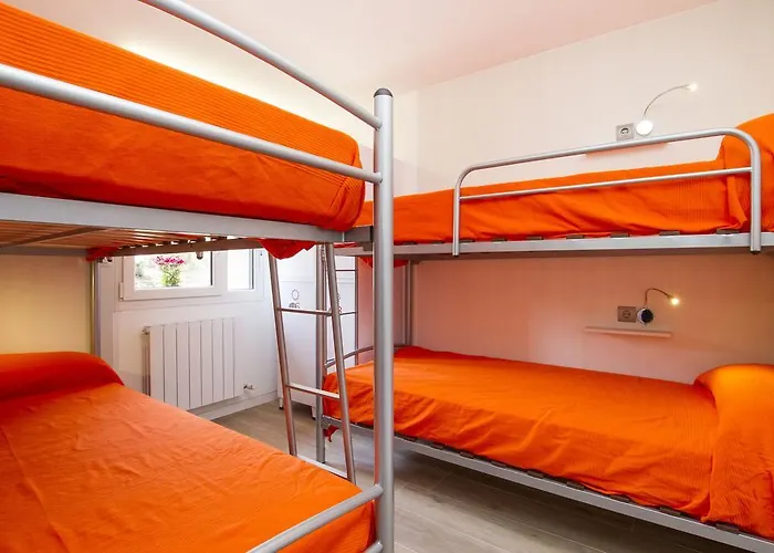 Vandrarhem Aterpetxea *